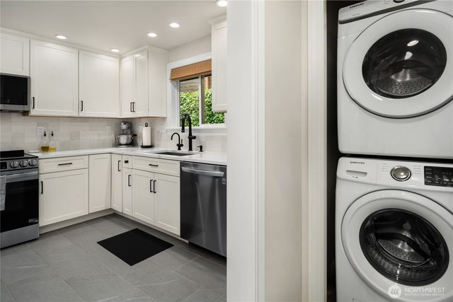 717 W Cremona Street, Seattle, WA 98119