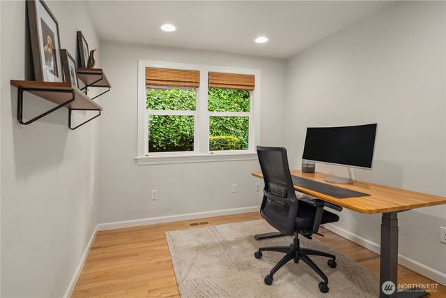 717 W Cremona Street, Seattle, WA 98119