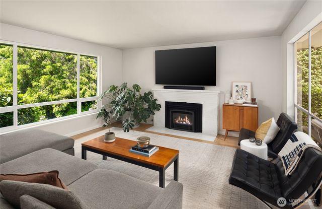 717 W Cremona Street, Seattle, WA 98119