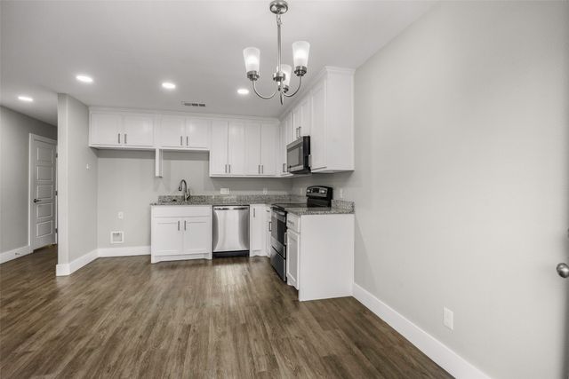 901 W Collins Street, Denison, TX 75020