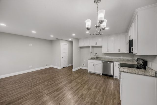 901 W Collins Street, Denison, TX 75020