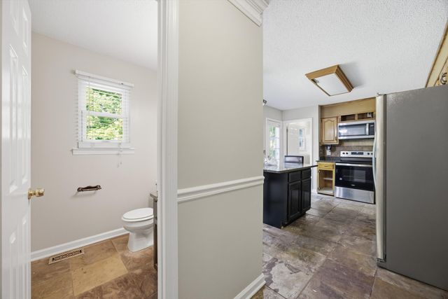 483 Lennox Way, Rocky Face, GA 30740