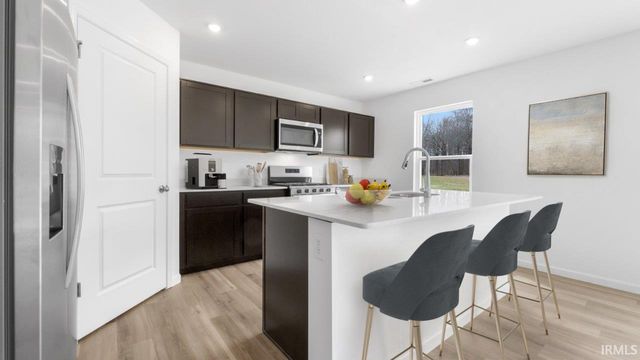 7874 Aniline Trail, Fort Wayne, IN 46835