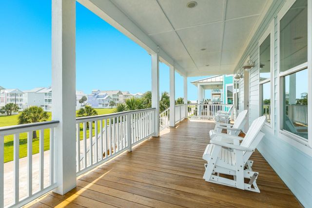 3802 Sea Urchin, Galveston, TX 77554