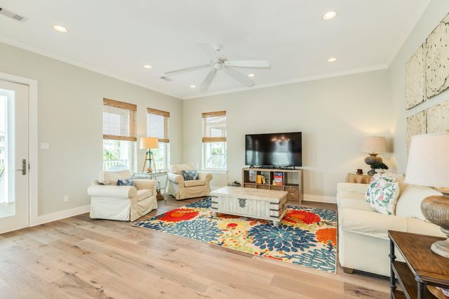 3802 Sea Urchin, Galveston, TX 77554