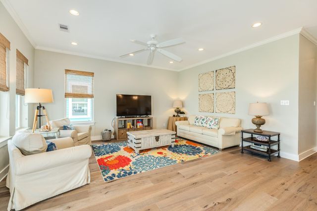 3802 Sea Urchin, Galveston, TX 77554