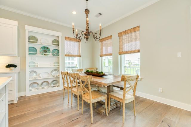 3802 Sea Urchin, Galveston, TX 77554