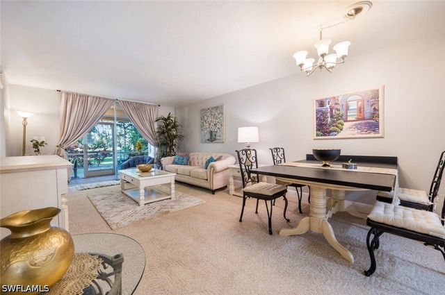 499 Forest Lakes BLVD 105, Naples, FL 34105