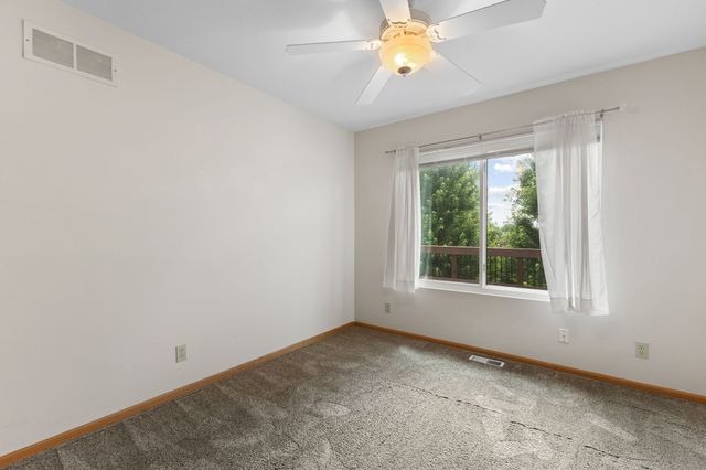 904 NE Otter Ridge Circle, Ankeny, IA 50021