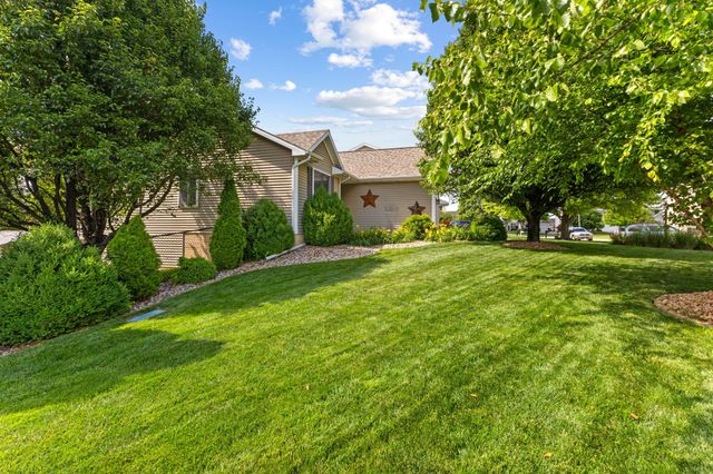904 NE Otter Ridge Circle, Ankeny, IA 50021