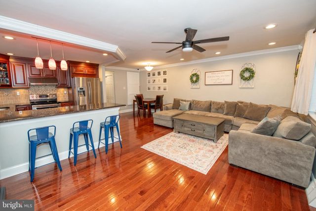 8734 FRONTENAC ST, Philadelphia, PA 19152