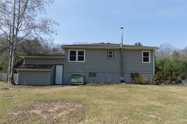 220 County Road 21, Barryville, NY 12719