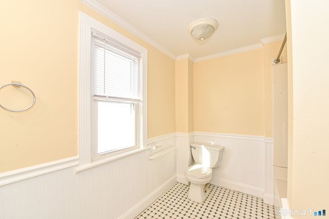 6 Springdale Street, Milford, CT 06460