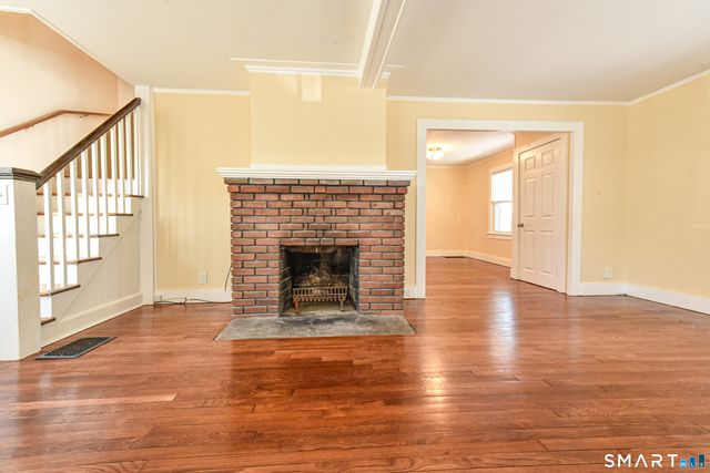 6 Springdale Street, Milford, CT 06460