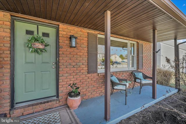 28 MAPLE LN, Myerstown, PA 17067