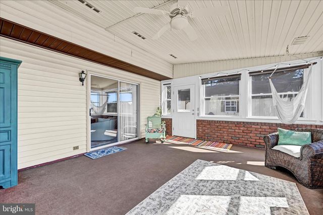 28 MAPLE LN, Myerstown, PA 17067