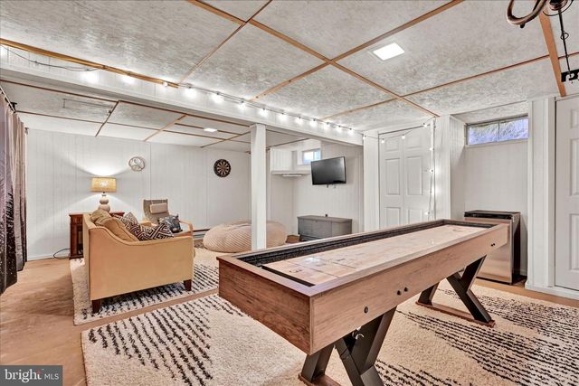 28 MAPLE LN, Myerstown, PA 17067