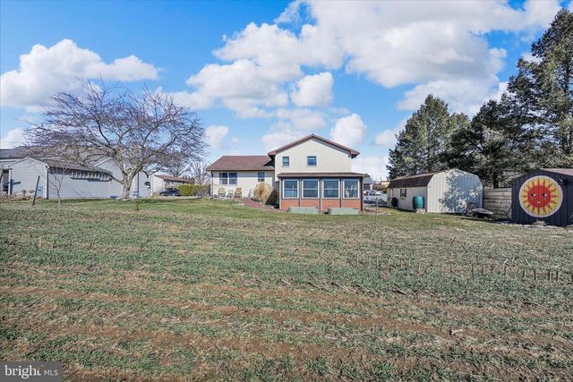 28 MAPLE LN, Myerstown, PA 17067