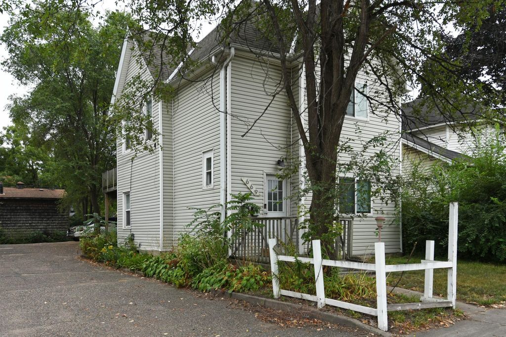 669 Old Highway 8 NW, New Brighton, MN 55112 — photo 2