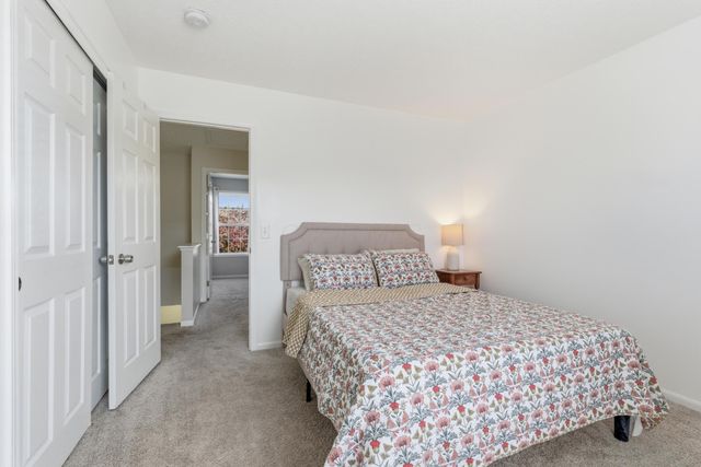 6014 Brice Park Drive, 17B, Canal Winchester, OH 43110