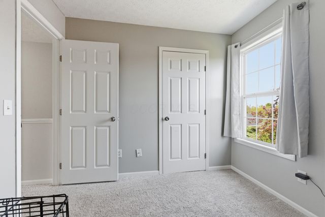 6014 Brice Park Drive, 17B, Canal Winchester, OH 43110
