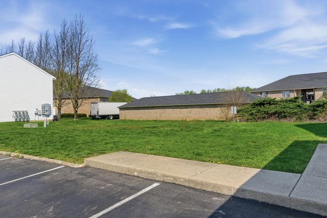 6014 Brice Park Drive, 17B, Canal Winchester, OH 43110