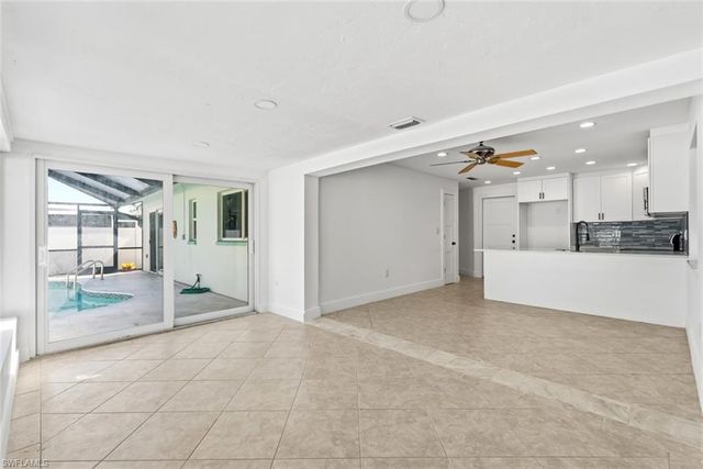 193 Hibiscus DR, Fort Myers Beach, FL 33931