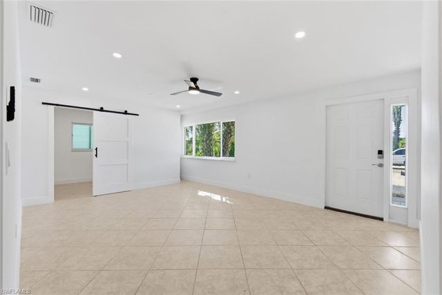 193 Hibiscus DR, Fort Myers Beach, FL 33931