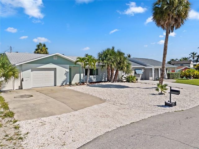193 Hibiscus DR, Fort Myers Beach, FL 33931