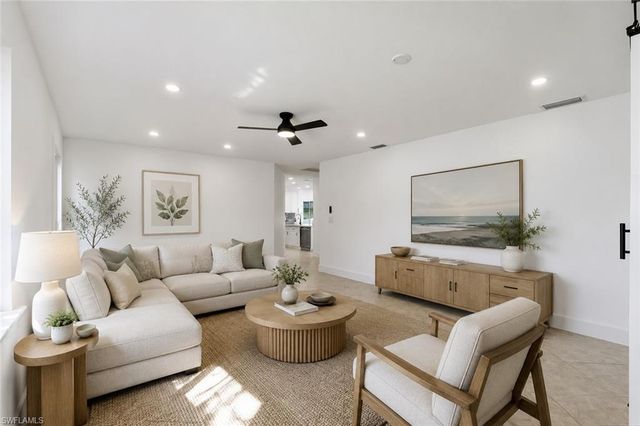 193 Hibiscus DR, Fort Myers Beach, FL 33931