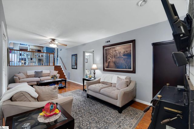 101 Surrey Lane, Seneca, SC 29672