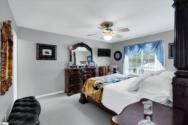 101 Surrey Lane, Seneca, SC 29672