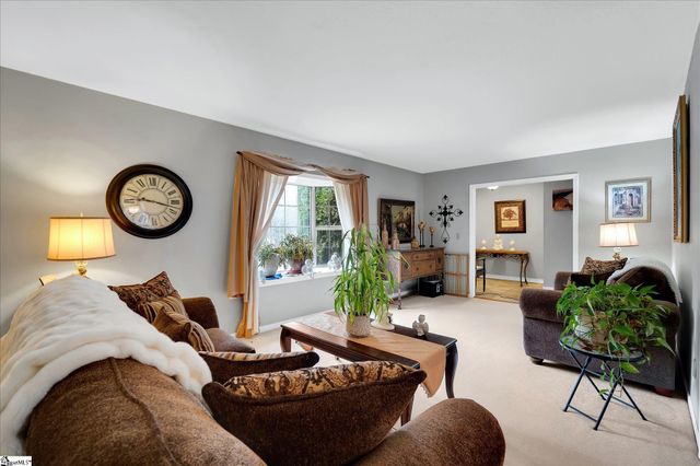 101 Surrey Lane, Seneca, SC 29672