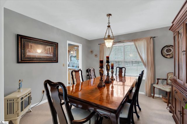 101 Surrey Lane, Seneca, SC 29672