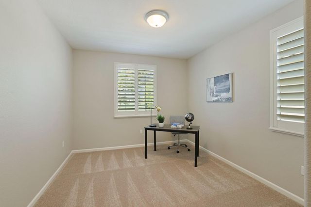 1952 Garden Farms Ave, Lathrop, CA 95330