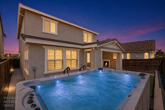 1952 Garden Farms Ave, Lathrop, CA 95330