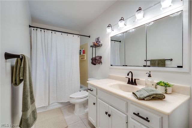 1501 Corrib Avenue NW, Canton, OH 44708