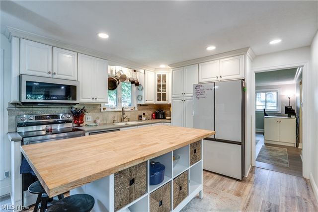 1501 Corrib Avenue NW, Canton, OH 44708