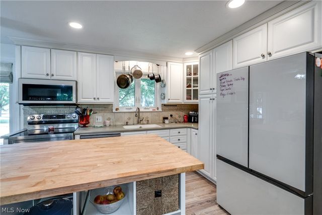 1501 Corrib Avenue NW, Canton, OH 44708