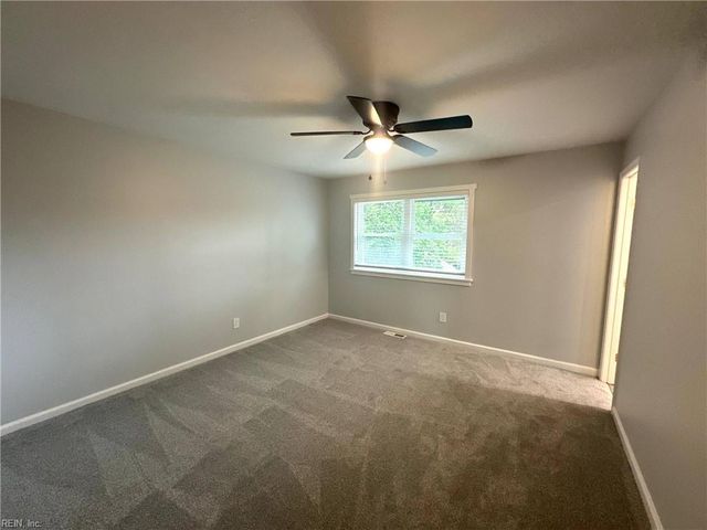 4505 Saint John CT, Virginia Beach, VA 23455