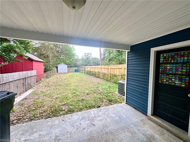4505 Saint John CT, Virginia Beach, VA 23455