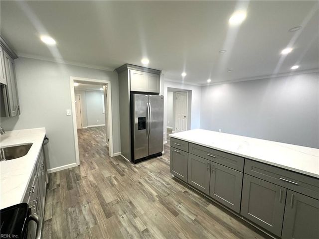 4505 Saint John CT, Virginia Beach, VA 23455