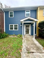 4505 Saint John CT, Virginia Beach, VA 23455
