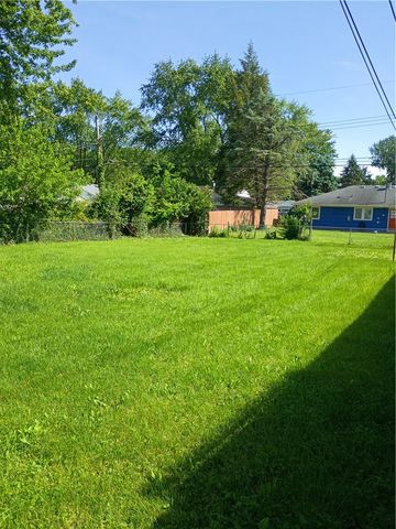 2217 S Hadley Road, Springfield, OH 45505