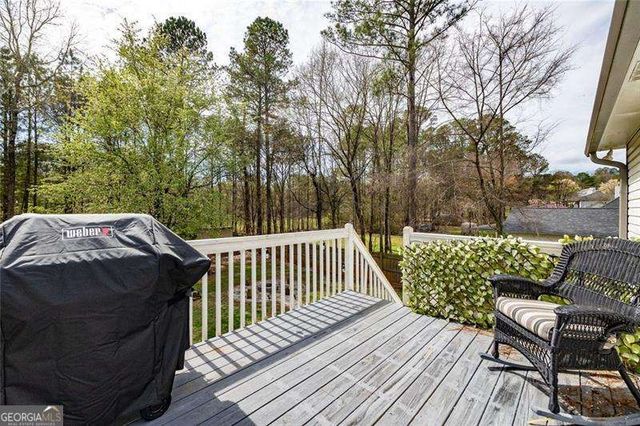 21 Camden Woods Drive NW, Cartersville, GA 30121