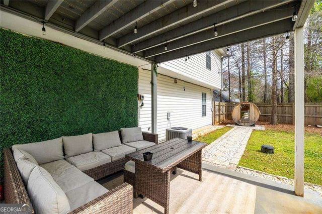 21 Camden Woods Drive NW, Cartersville, GA 30121