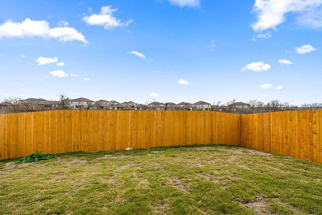 172 Bull Lake CIR, Buda, TX 78610