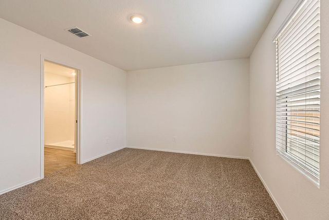 172 Bull Lake CIR, Buda, TX 78610