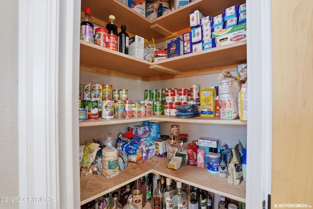 7060 W Moose Ridge Circle, Wasilla, AK 99623