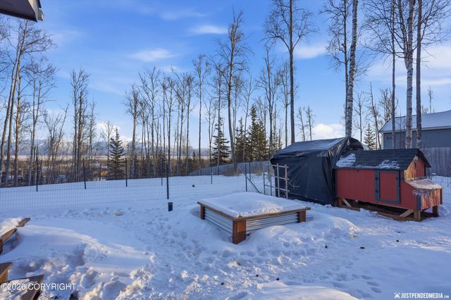 7060 W Moose Ridge Circle, Wasilla, AK 99623